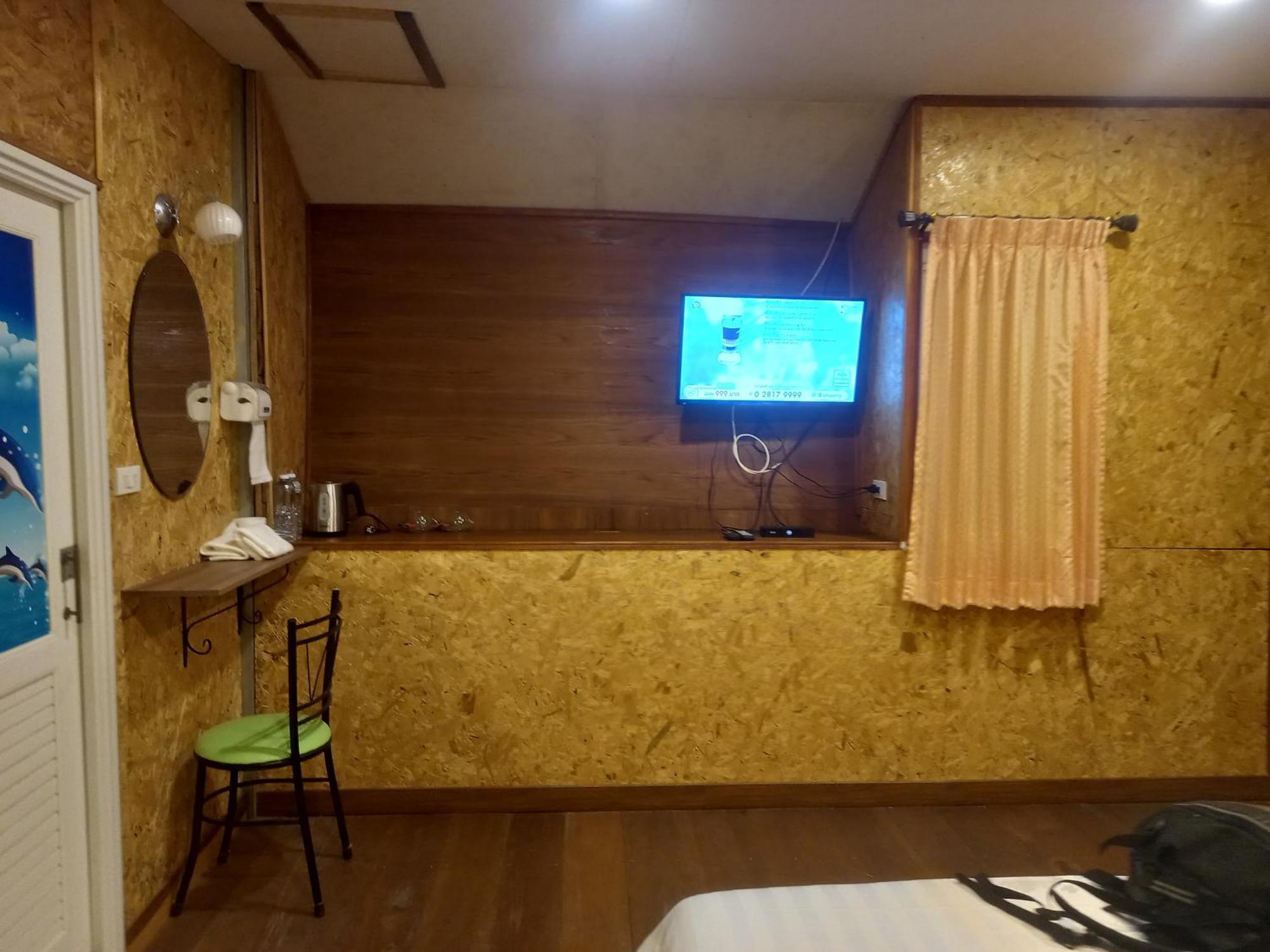 ฟาดิลบังกะโล Fadel Bungalow Ban Lo Pa Ret エクステリア 写真